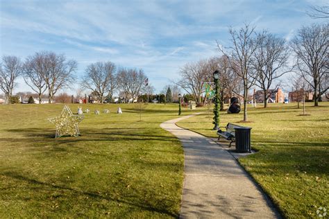 Itasca, IL City Guide | About Living in Itasca - Homes.com