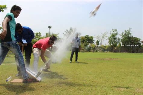 Vidhyadeep Institute of Computer and Information Technology Surat ...