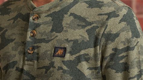ROYAL ENFIELD CAMO JACQUARD VINTAGE HENLEY T-SHIRT