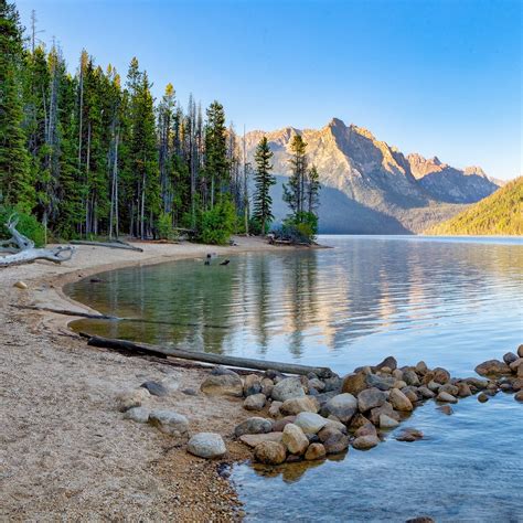 8 reasons to visit idaho’s redfish lake – Artofit