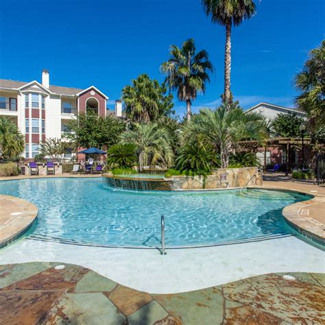 Models | Falls At Borough Park