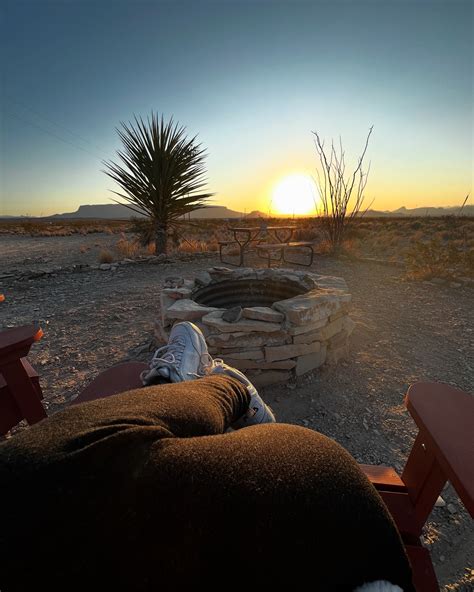 Eva Langwin | The view from the bottom bunk is immaculate | Instagram