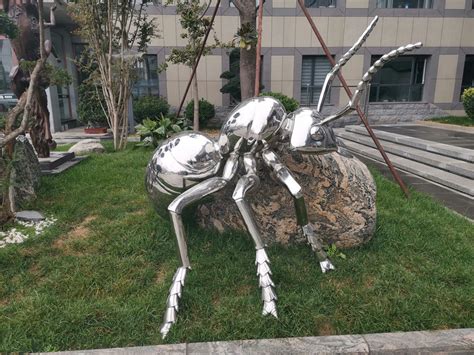 玻璃钢蚂蚁雕塑 抽象动物雕塑 彩绘昆虫雕塑 景观雕塑小品价格_厂家_图片-淘金地