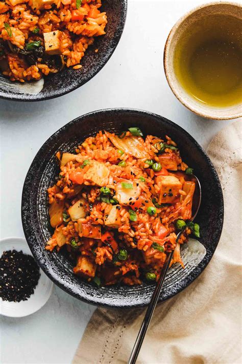 Vegan Kimchi Fried Rice (Easy + Healthy) - Okonomi Kitchen