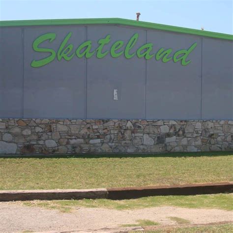 Skateland West – Skating Rinks Near Me