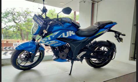 GIXXER NAKED 250 | Suzuki Motorcycle