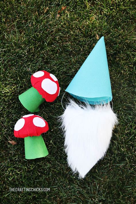 DIY Dog Costume Garden Gnome - The Crafting Chicks