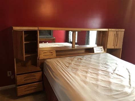 Wooden King Headboard, Shelves, Draws, Mirror, Lighting W/frame Rails ...