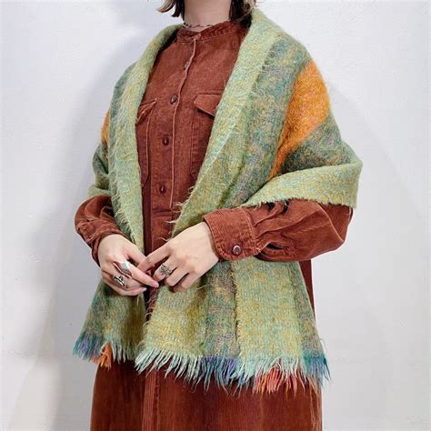 50-60s mohair green and orange shawl | LEMON