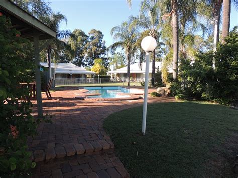 CHINCHILLA GREAT WESTERN MOTOR INN - Motel Reviews, Photos, Rate ...