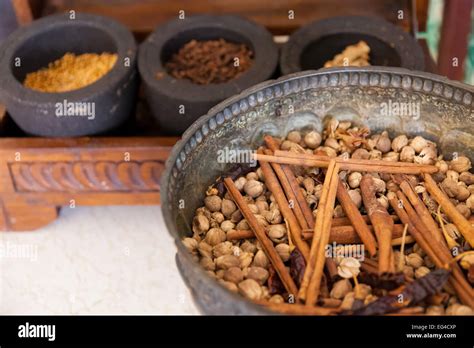 Traditional Medicine 的图像结果