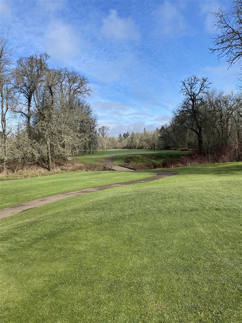 Happy First Day of March from Oregon( McKay Creek) : r/golf