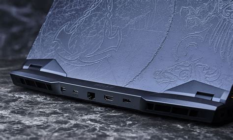 MSI GE66 Valhalla 勇者神殿限定版開箱：精緻蝕刻工藝帶你重回維京時代！ | LINE購物
