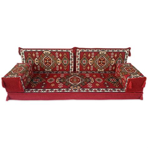 Middle Eastern home decor | Arabic style floor seating | Turkish kilim ...