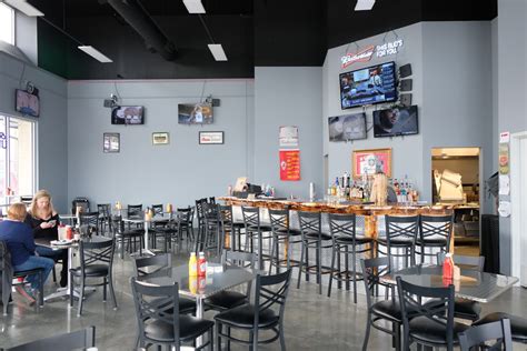 FiftyOne 501 Grill 'N Bar - Restaurant in Council Bluffs, IA