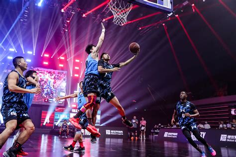 高手在民间！2020年“3+1”街头篮球赛点燃西安 「篮球公园」| CCTV体育 - YouTube