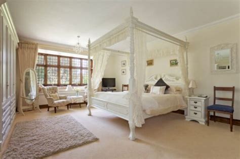 victorian bedroom decorating ideas and pictures