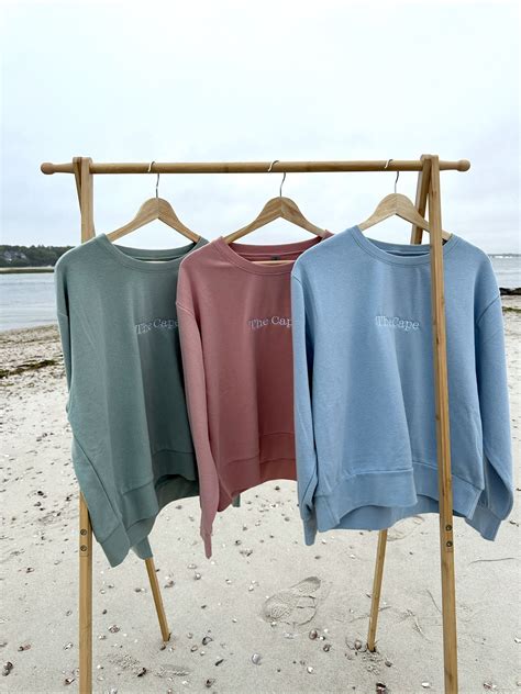 Cape Cod Cropped Crewneck "The Cape" – Cape and Coast Co