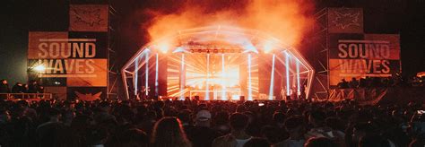 Techno Sound Waves 的图像结果