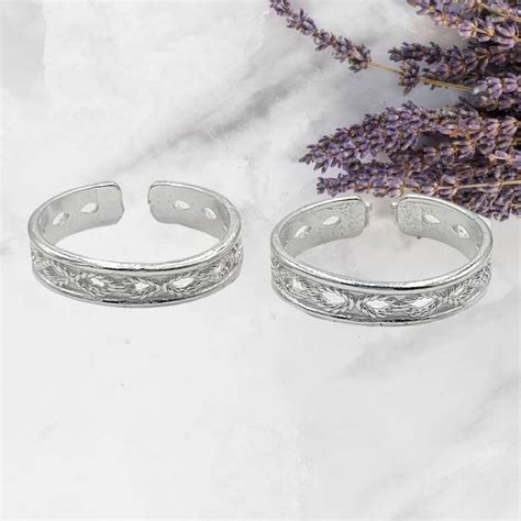 Toe Rings - Buy Toe Rings Designs online at Best Prices in India ...