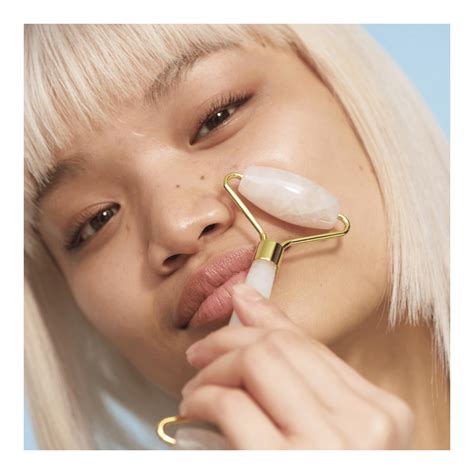 Original Rose Quartz Facial Roller