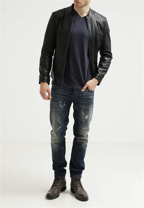 Buy The Curve Men's Long Sleeve Quilted Jacket at Amazon.in