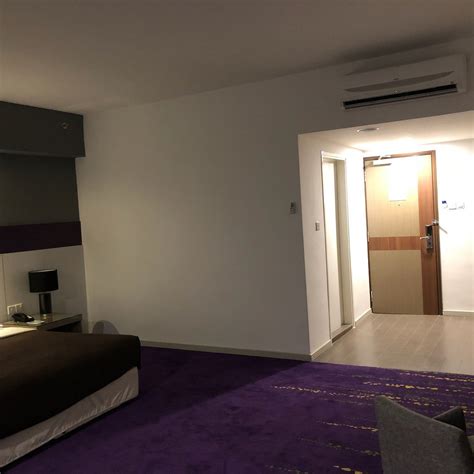 RELC INTERNATIONAL HOTEL (Singapore) - Hotel Reviews, Photos, Rate ...