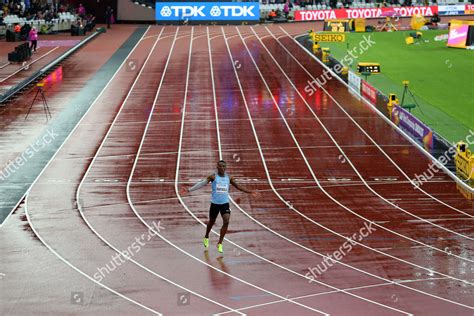 Isaac Makwala Botswana Running 200m Time Editorial Stock Photo - Stock ...