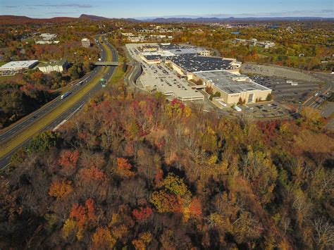 Directory - Discover Your Favorite Brands at Holyoke Mall