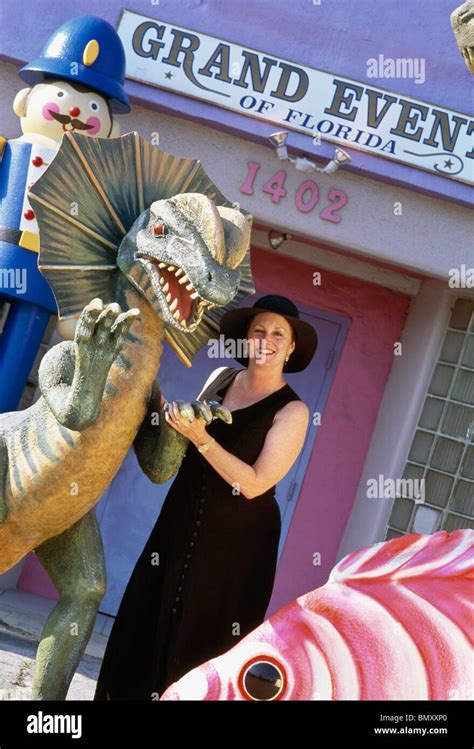 Female Small Business Owner 的图像结果