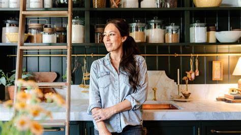 Jo's Inspiring Butler's Pantry - Mini Reni 1x06 | TVmaze