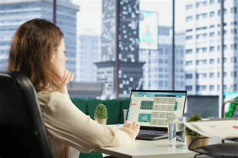 Accounts Payable vs Accounts Receivable | EPOCH Financial