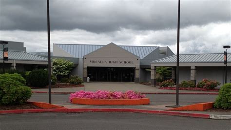 High School - Rural Dell Elementary School