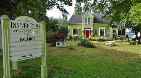 INN THE ELMS BED AND BREAKFAST (Pugwash) - B&B Reviews & Photos ...