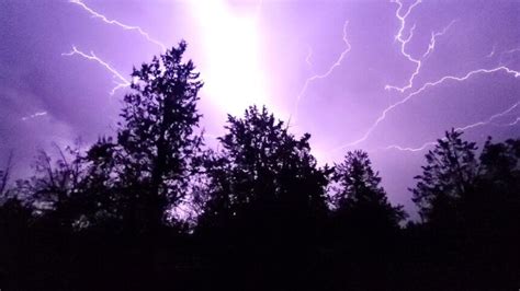 Sky wow: More of your great video, photos of lightning show crackling ...