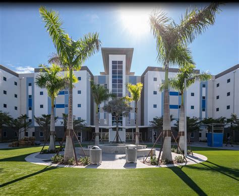 IMG Academy Student Residence Hall 5-Story #2 (2018) | Tandem Construction