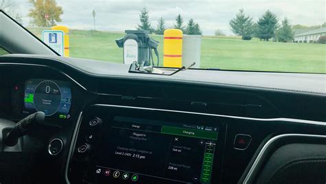 Vernon Electric Cooperative | Westby, WI | EV Station