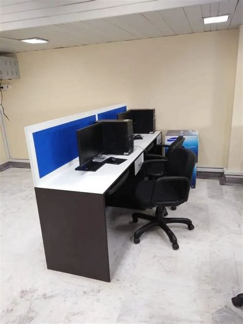 Computer Workstation Table 的图像结果