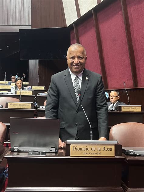 Nelson de la Rosa se despide como diputado y pone a disposición su ...