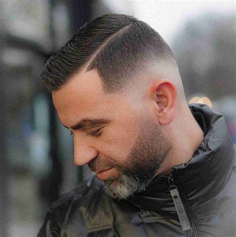 Oval Face Men: The Buzz Cut That Will Suit You - bacananet