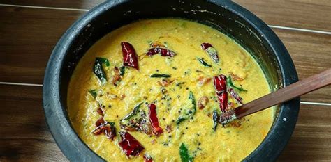 ഒരു പറ ചോറുണ്ണാൻ ഈ കറി മാത്രം മതി, പടവലങ്ങ പരിപ്പു കറി! | padavalanga ...