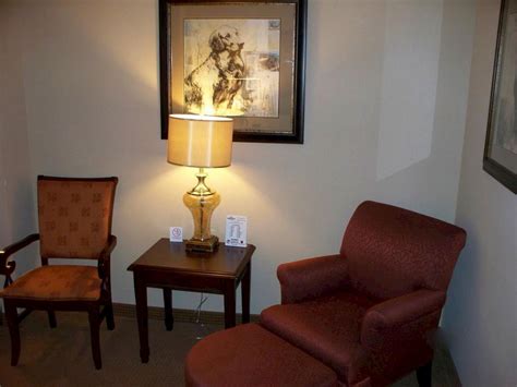 Photo Gallery - Hotel Lobby, Rooms, Exterior - Big Country Hotel ...