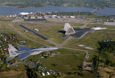 Cruising over Langley Air Force Base, Virginia, U.S.A. : r/pics
