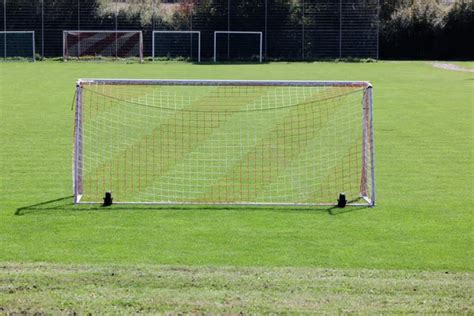 Football Goal Net Image 的图像结果