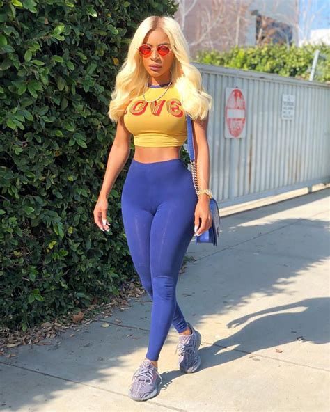 8,462 Likes, 163 Comments - Jai Nice (@jai_nice) on Instagram: “LOVE IS ALL WE NEED ️” | Cute ...