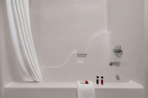 HOTEL BAYMONT BY WYNDHAM BUFFALO ::: NY, USA ::: VERGLEICHEN SIE ...