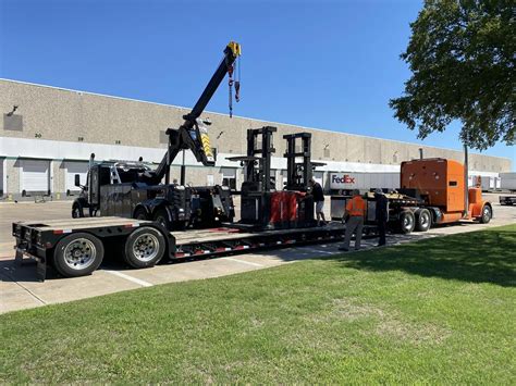 24/7 Heavy Equipment Towing in Bethel, TX