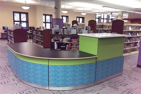 Library Front Desk 的图像结果