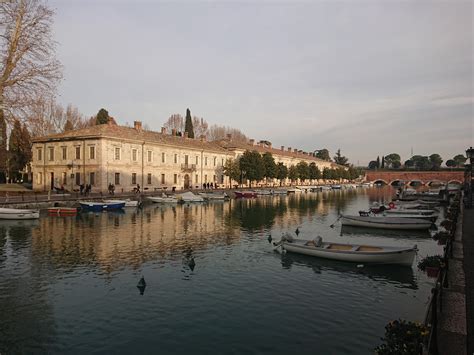 Peschiera del Garda : r/ItalyPhotos