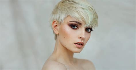 Professional Haircuts in Denver, Colorado | Deseo Salon & BlowDry